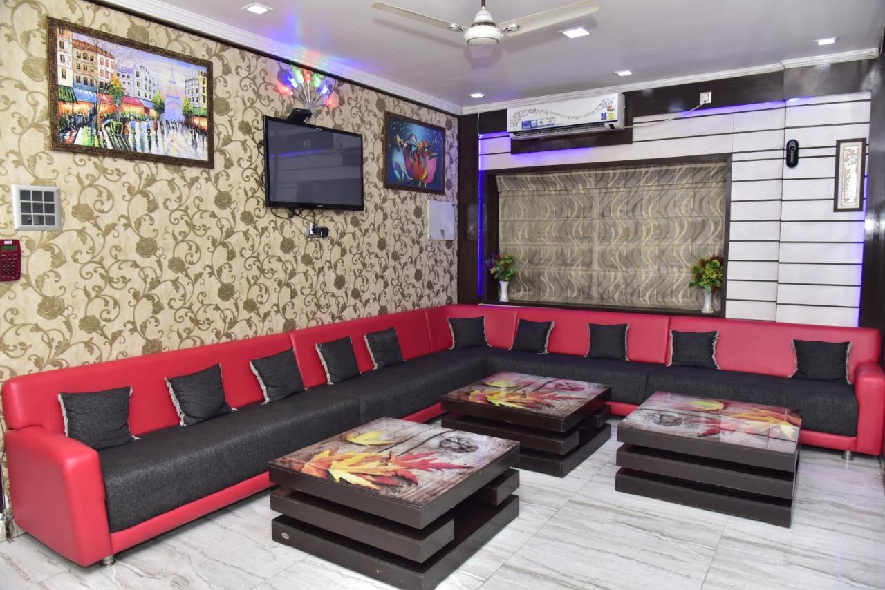 Le Leisure Hotell Allāhābād Junction Eksteriør bilde
